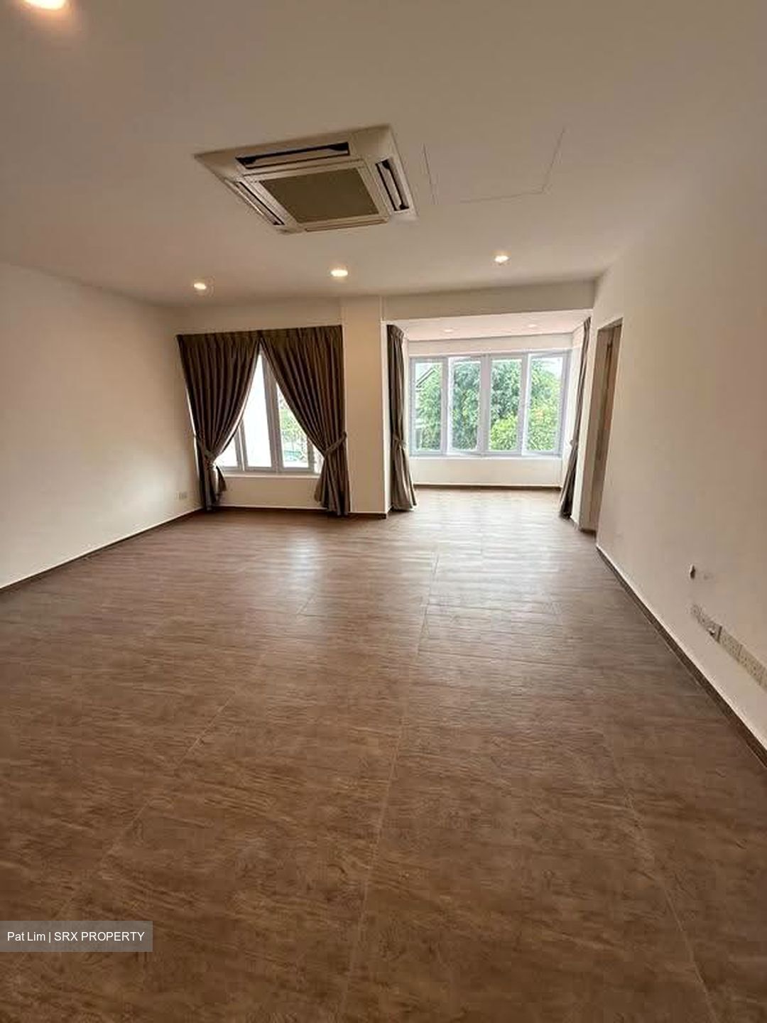Thomson Hills (D20), Semi-Detached #628901351